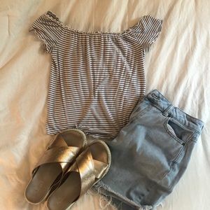 American Eagle Blue and White Stripped Top